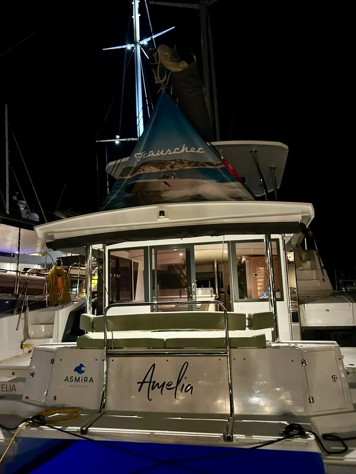 Amelia, photograph 11