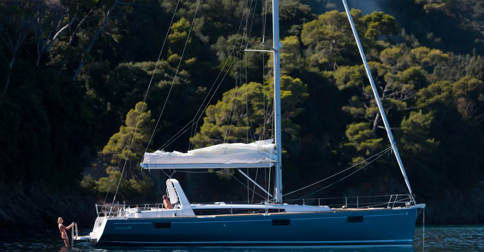 Nabucco: Forward Cabin #2 (Cabin Charter - 2 pax) Fully Crewed, ALL EXPENSES, foto 3