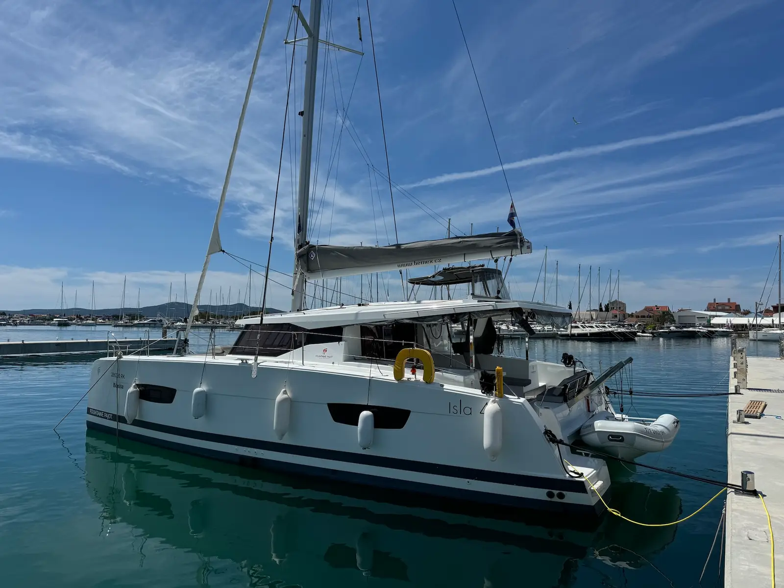 Bonita, Isla 40