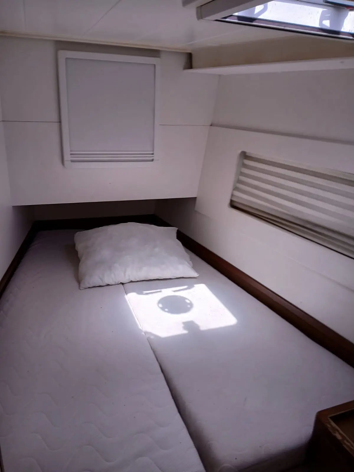 Uiara, Cabin