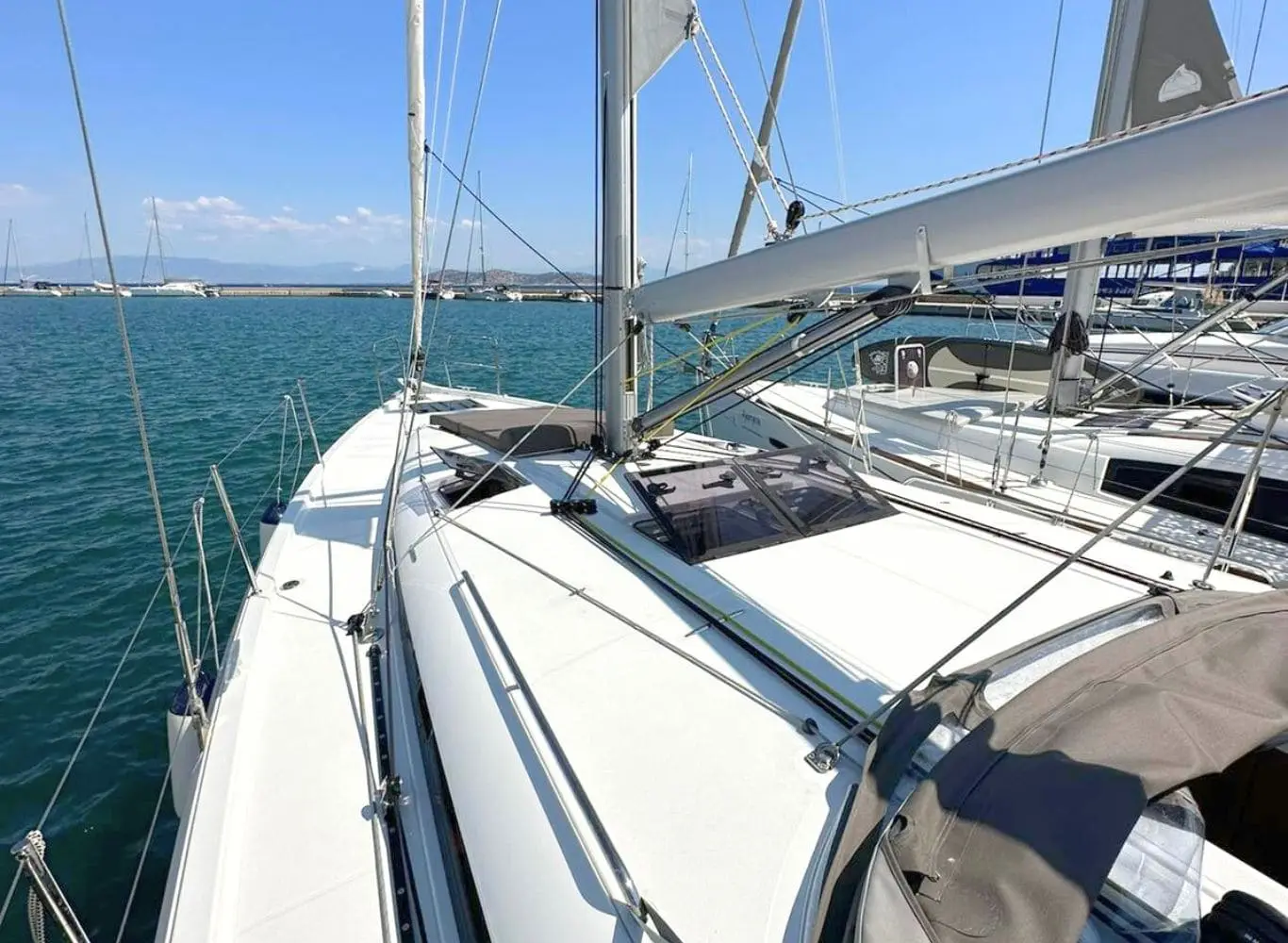 North Wind 44, photograph 2