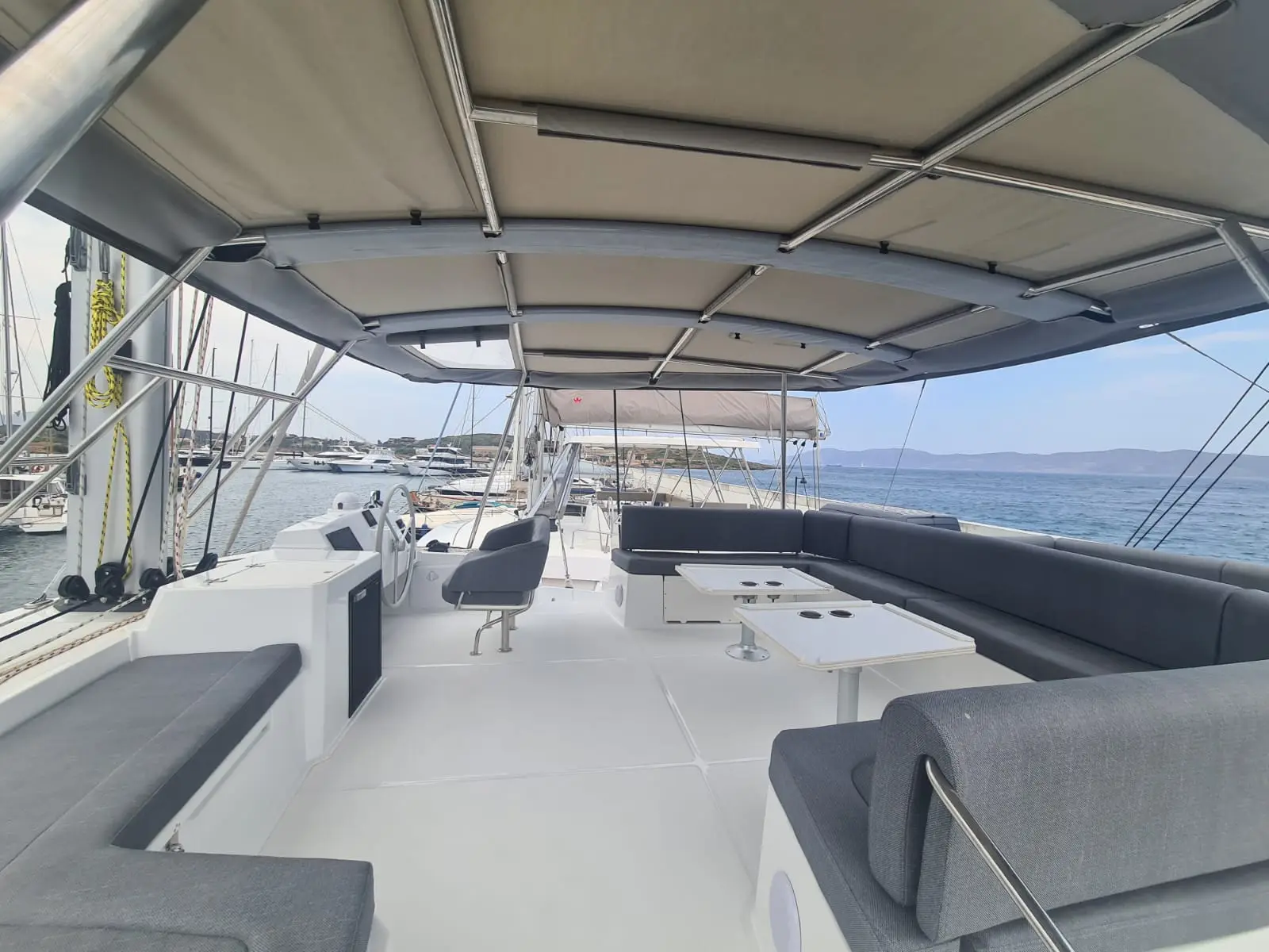 AMMOS IV - Fully Equipped, Obligatory Skipper, Main image