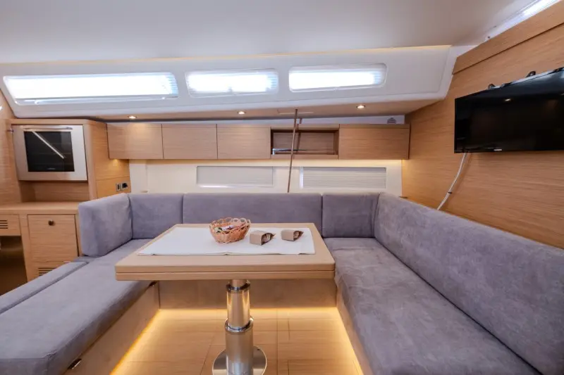 Morea, Grand Soleil 52 LC