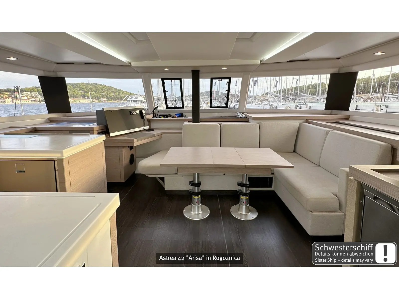 Calypso, Interior image