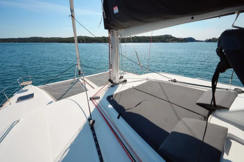 Zuzo 2, Lagoon 450