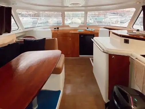 Xuxu, Interior image