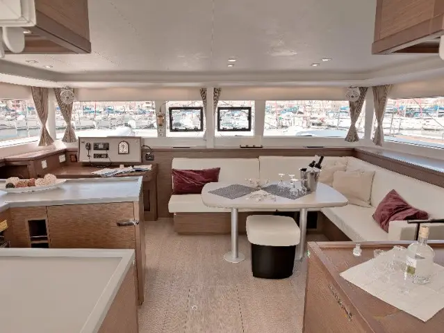Mary One, Interior image