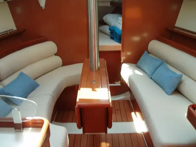 S/Y Naysika, Interior image