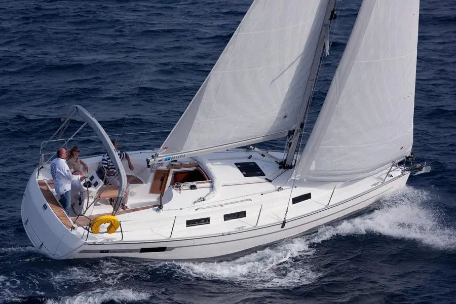 Linnea, Bavaria Cruiser 32