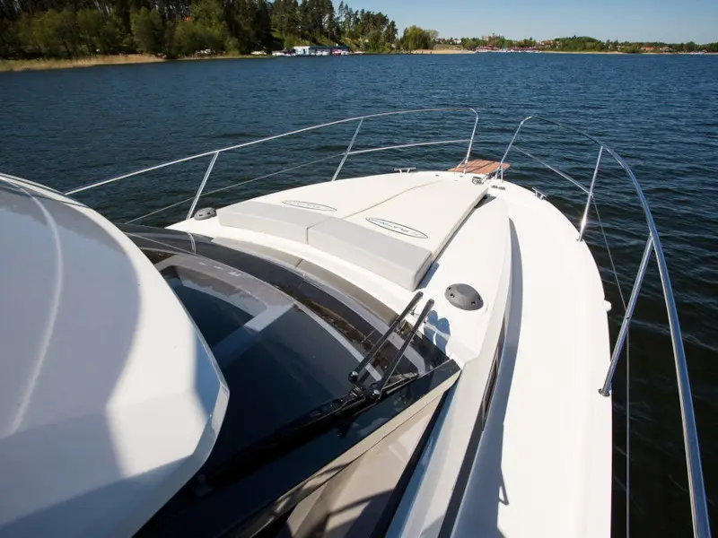 Platinum 989 Flybridge (Premiera), photograph 5