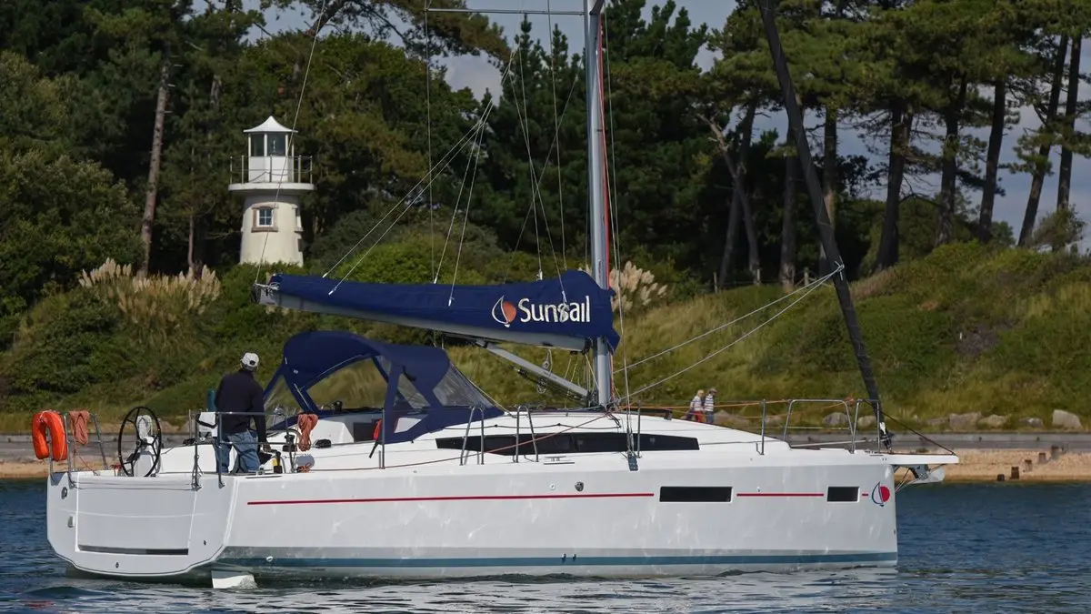 Sunsail 38.0 Classic, photograph 3
