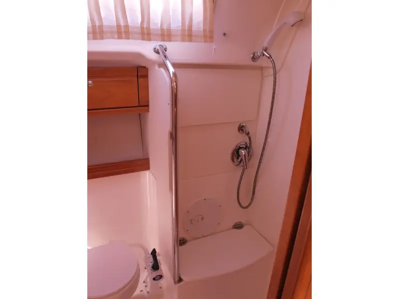 Sea King, bathroom