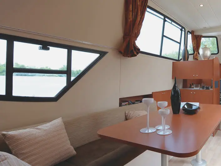 Minuetto - Comfort 1, Interior image