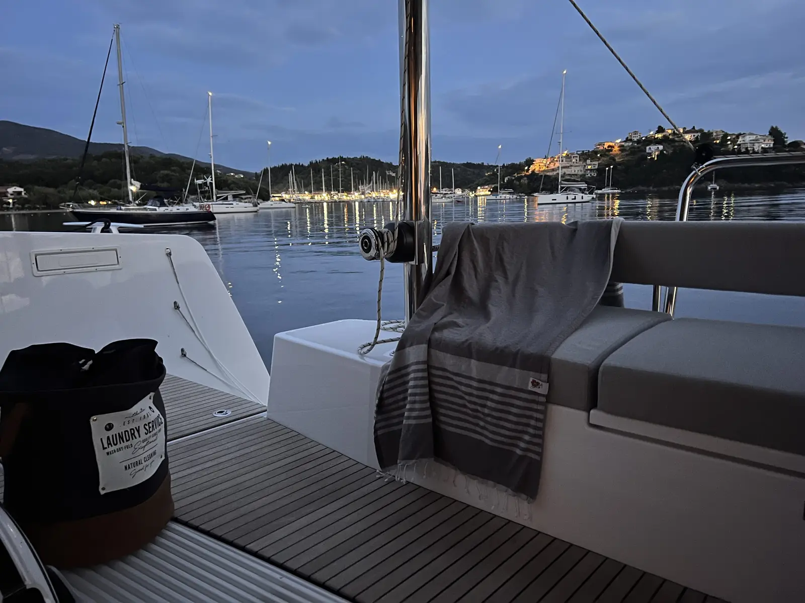 BLISS LUXURY CATAMARAN, photograph 12