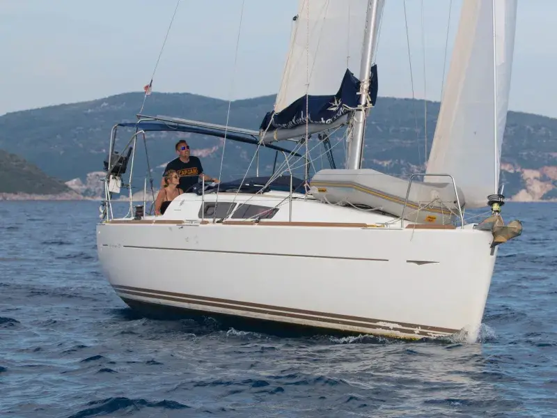 Eleni, Main image