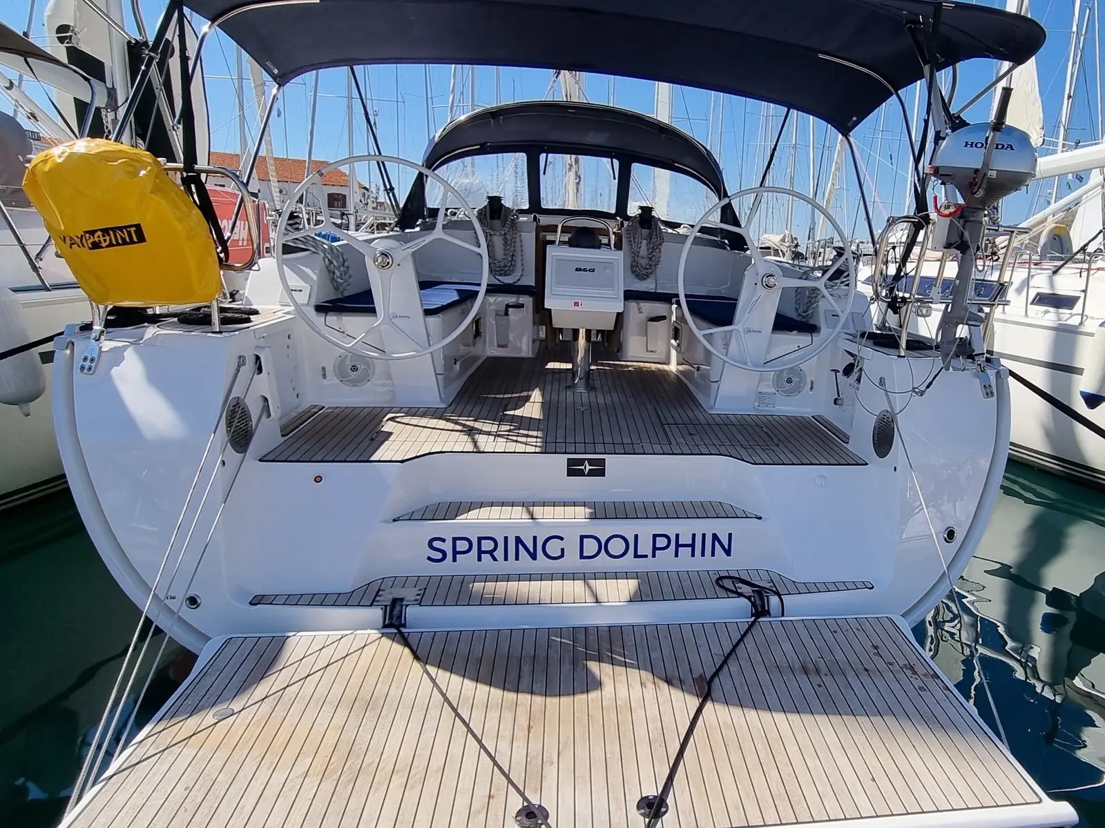 Spring Dolphin, Bavaria Cruiser 46