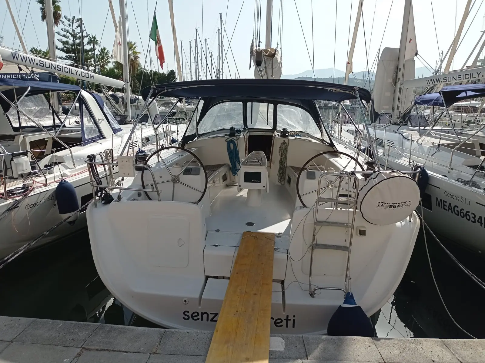 Senza Segreti, Main image