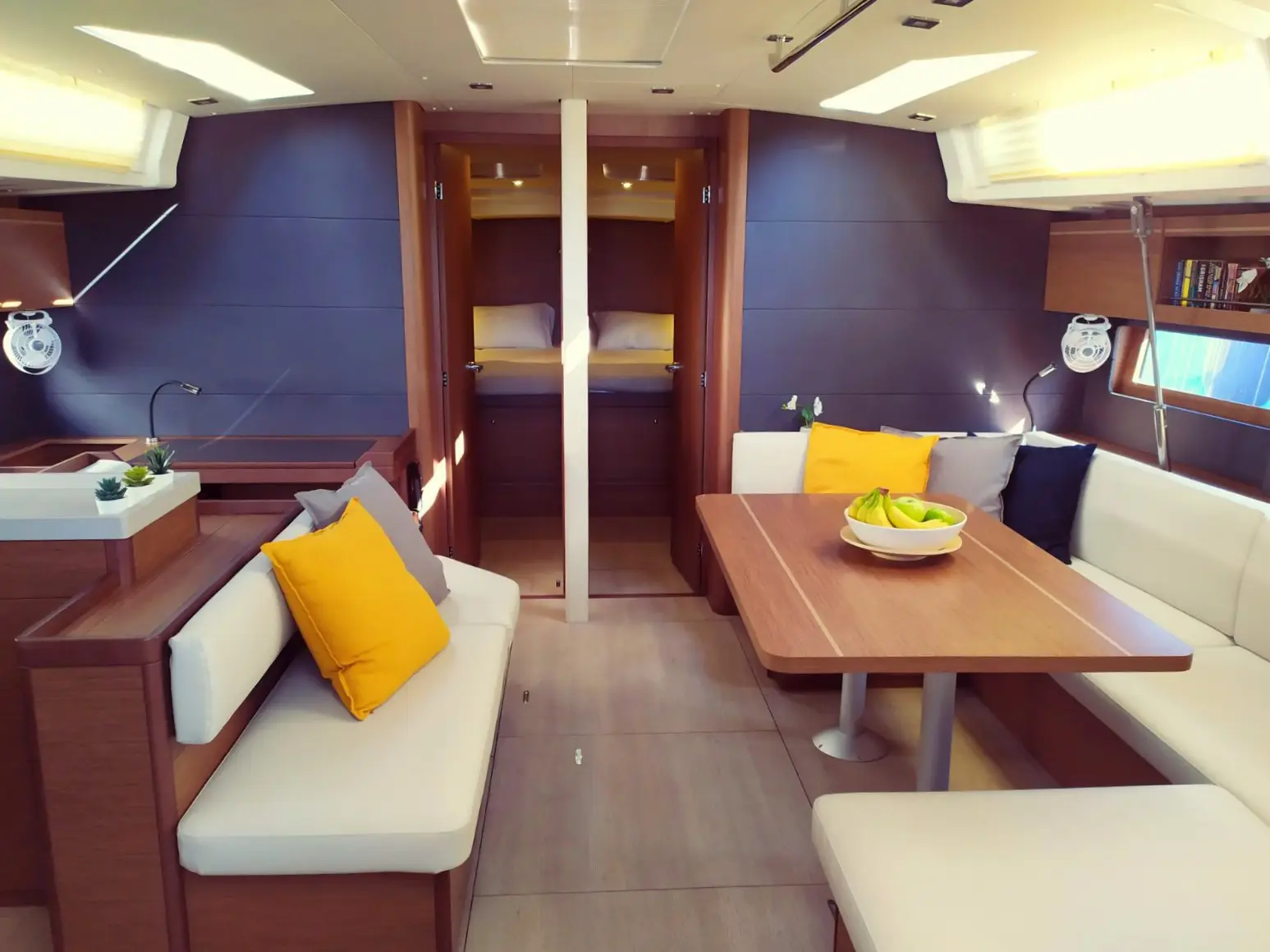 Infinity, Interior image