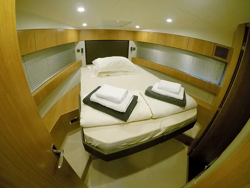 Get Lucky, Fairline Squadron 50
