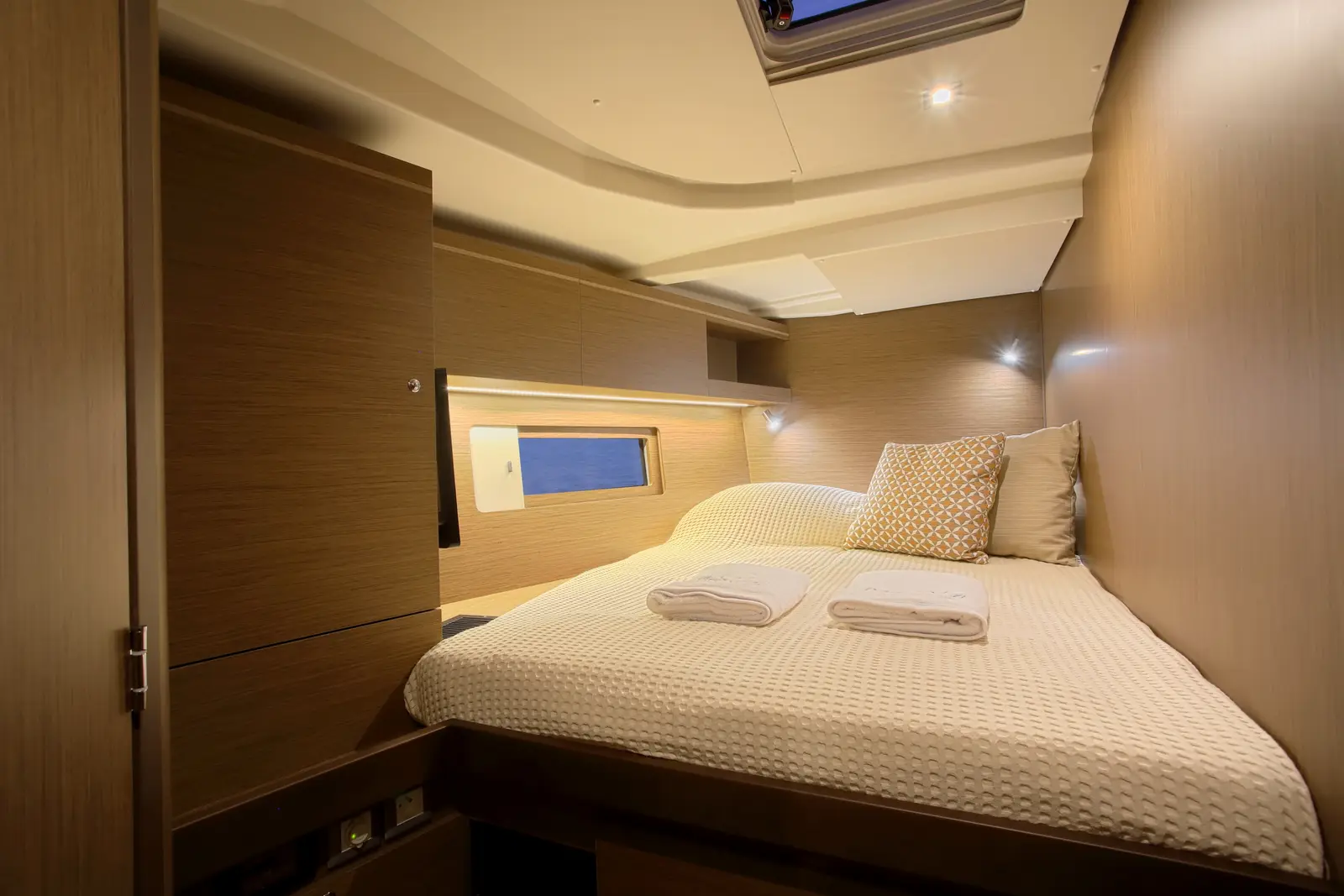 Premium +, Cabin
