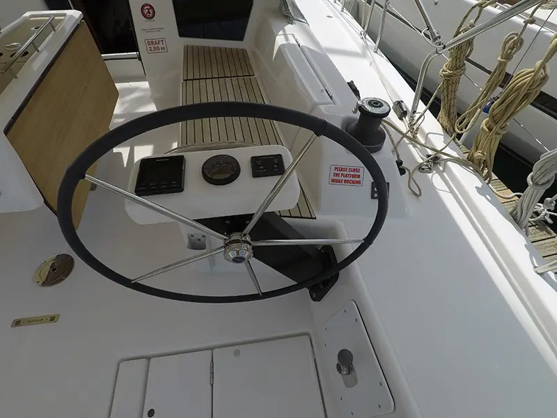 Magdalena, Dufour 430