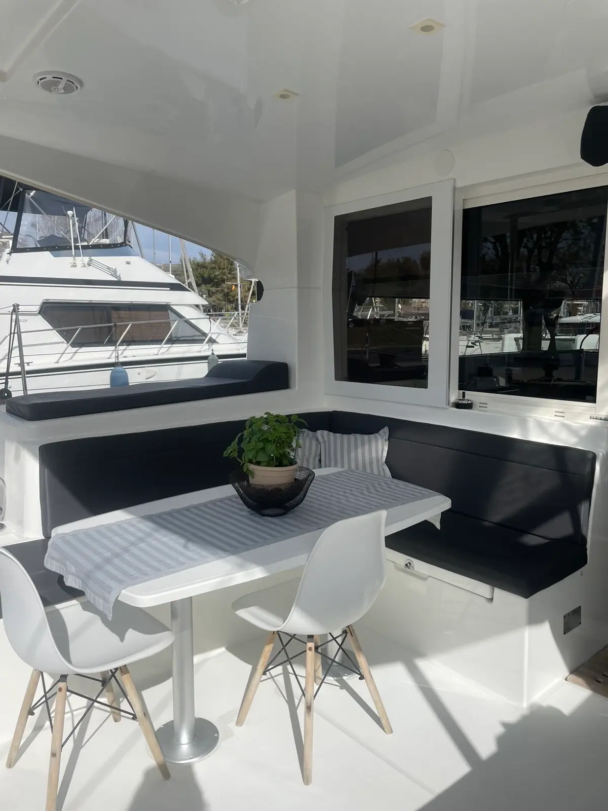 CATALINA, photograph 4