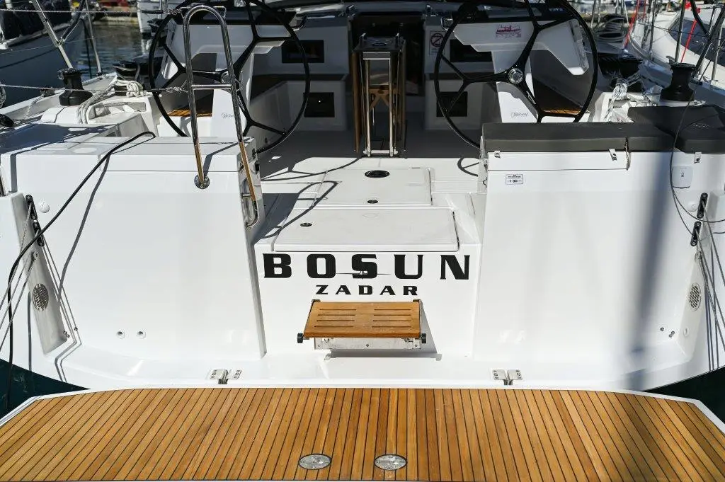 BOSUN, photograph 121