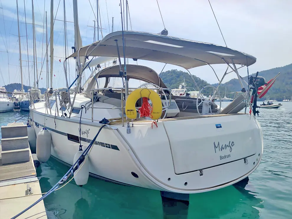 Mango, Bavaria Cruiser 51
