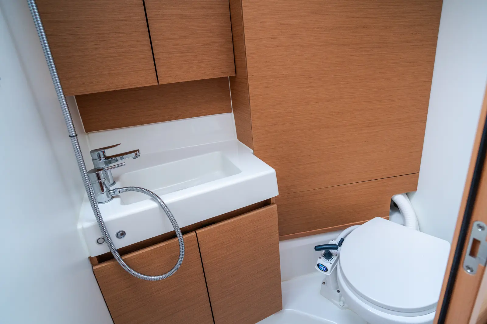 Phoenix - Comfort line, Toilet