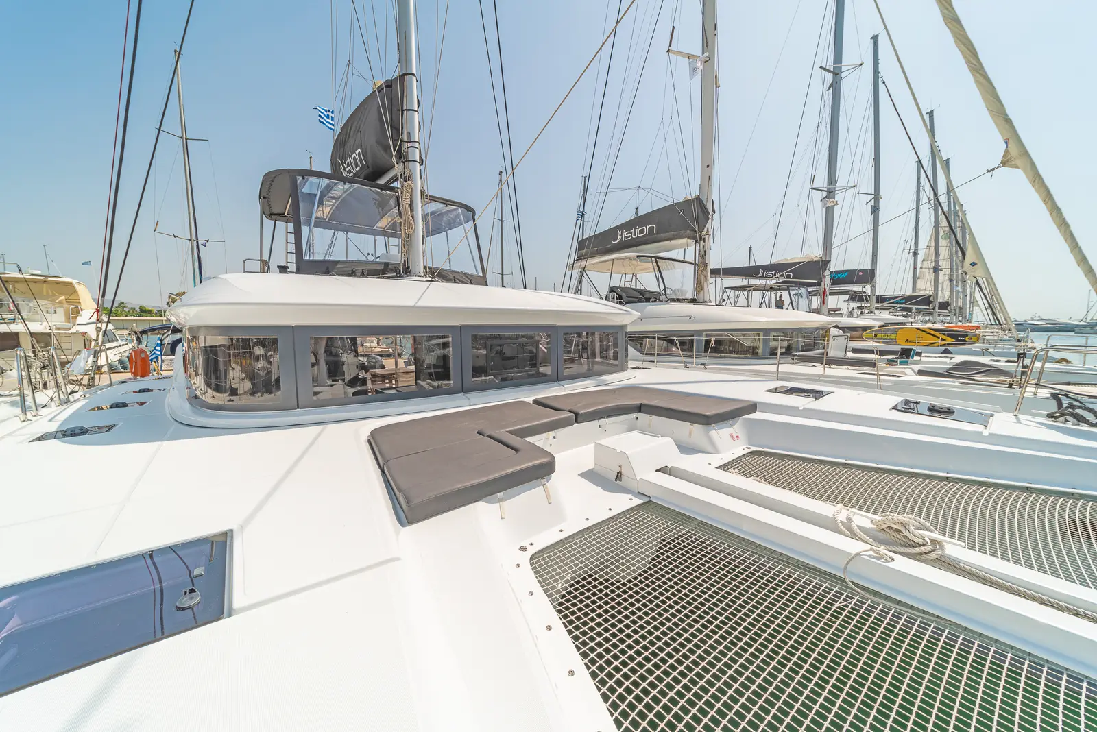 Reina (ONLY SKIPPERED), photograph 11