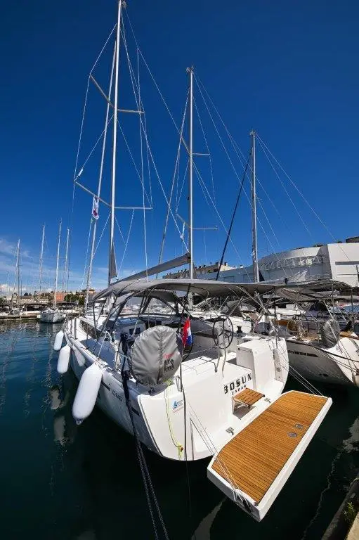 BOSUN, photograph 3