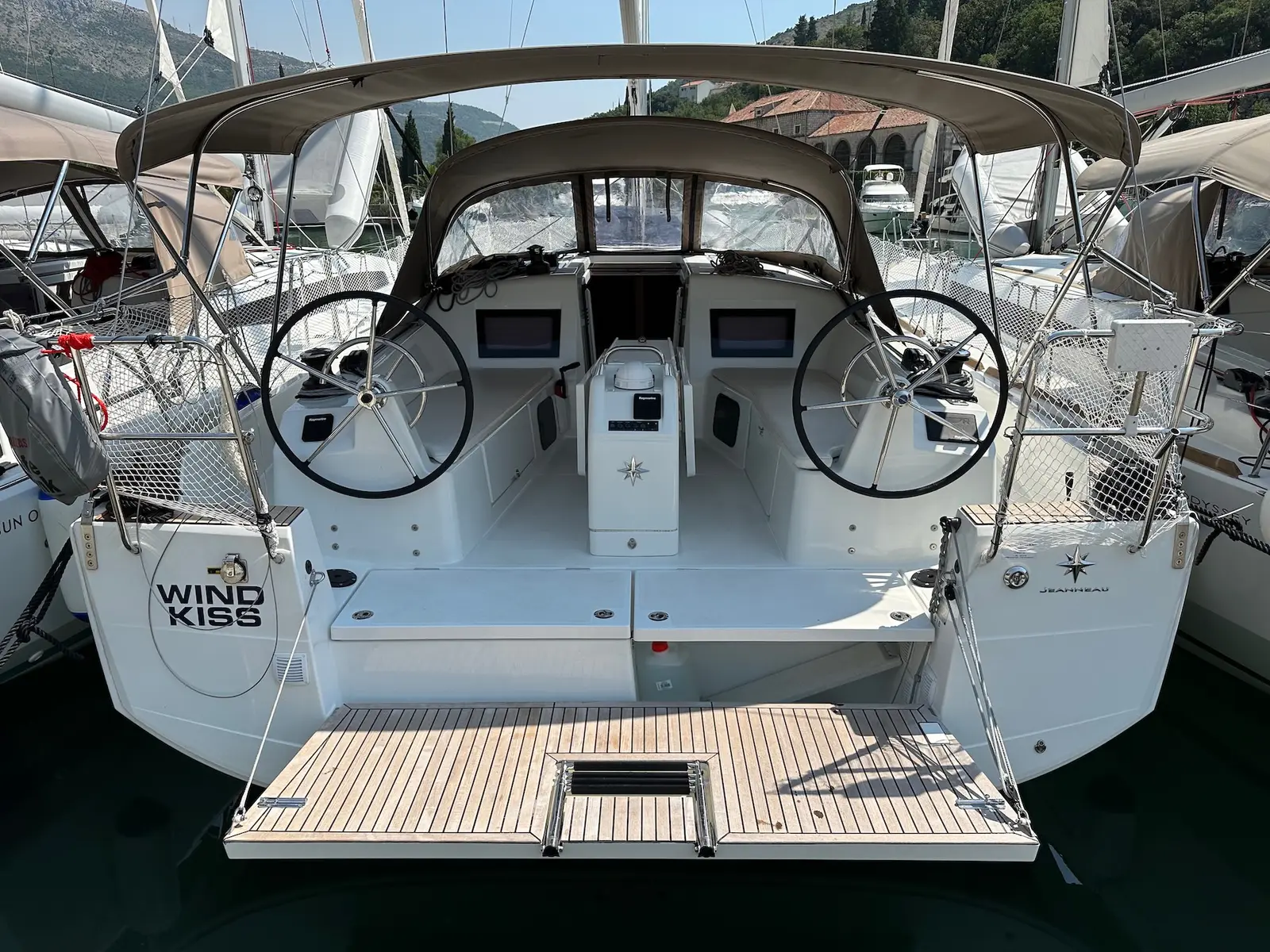 Wind Kiss, Sun Odyssey 410
