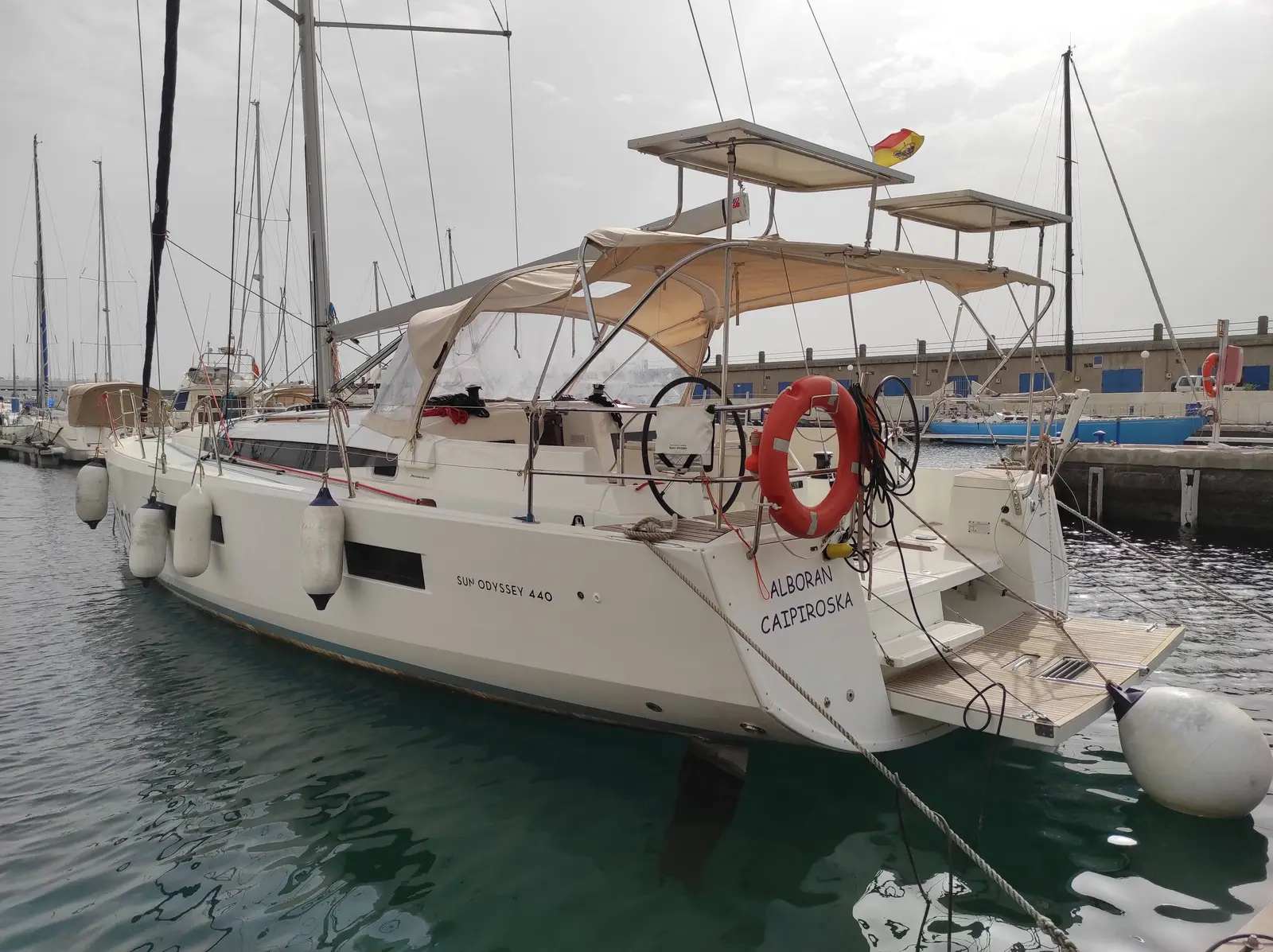 Alboran Caipiroska (Las Galletas), Sun Odyssey 440