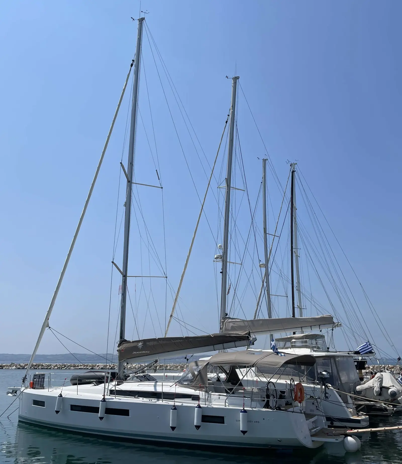 Electra, photograph 5
