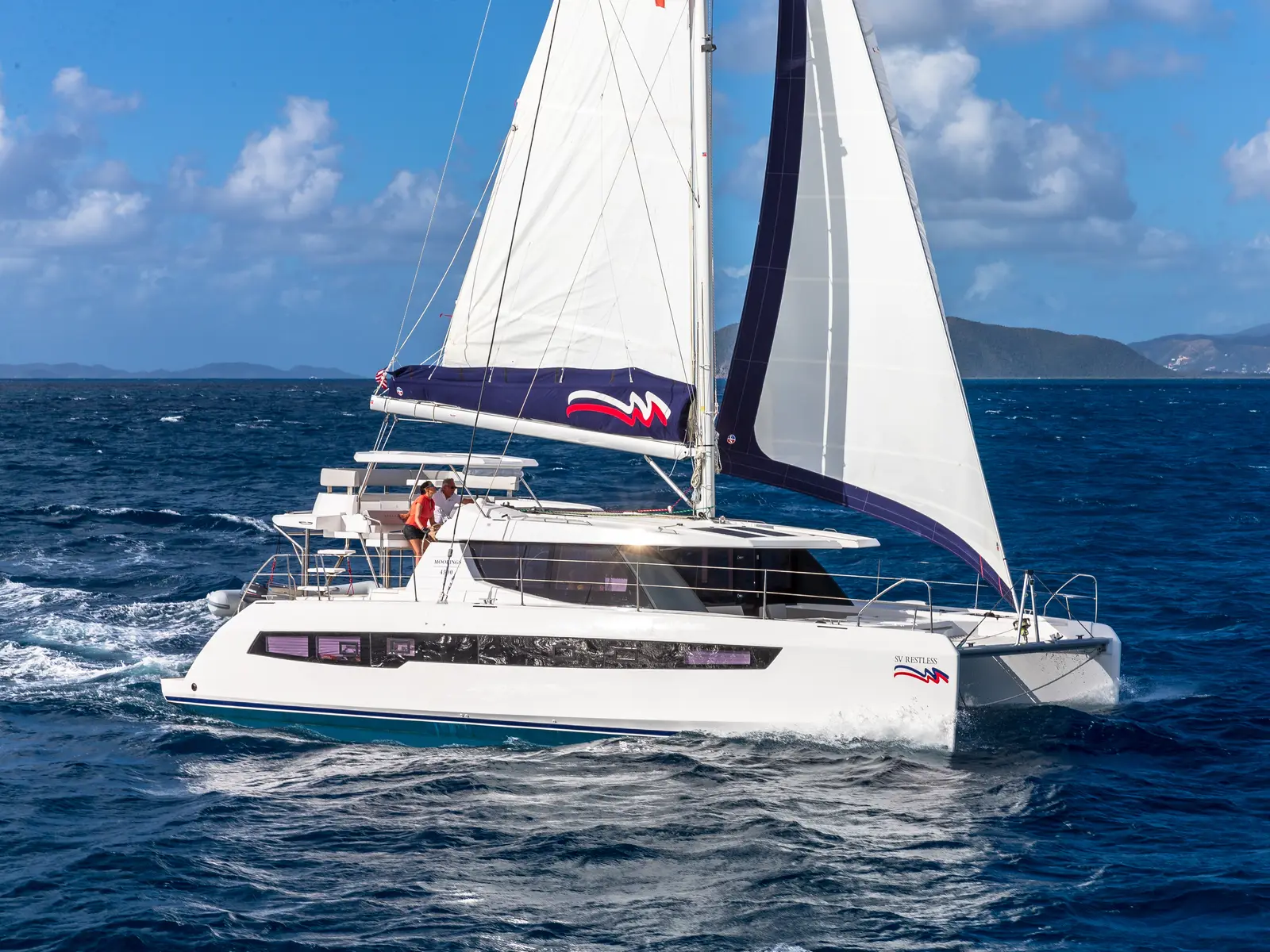 Moorings 4500L Club, Main image