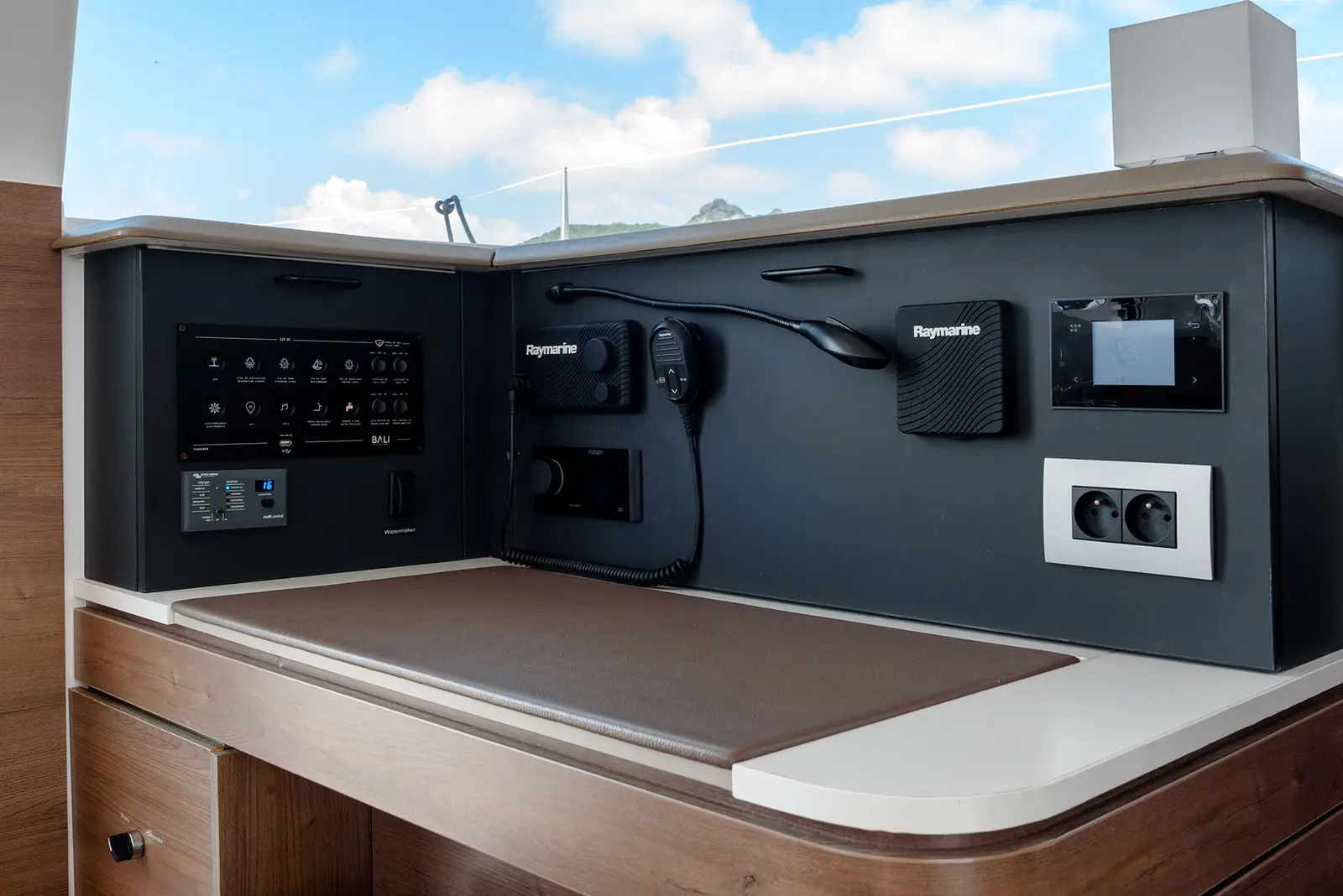 ORSA 5 - A/C, Generator, Water maker , foto 22