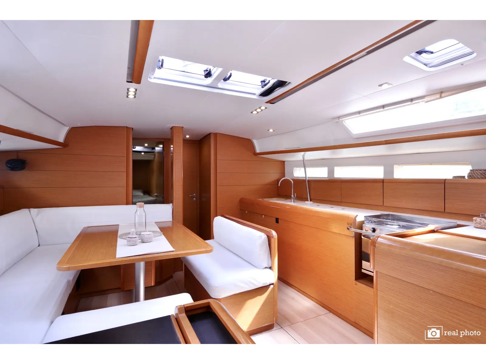 Bianca - Water maker, Solar Panel, Interior image
