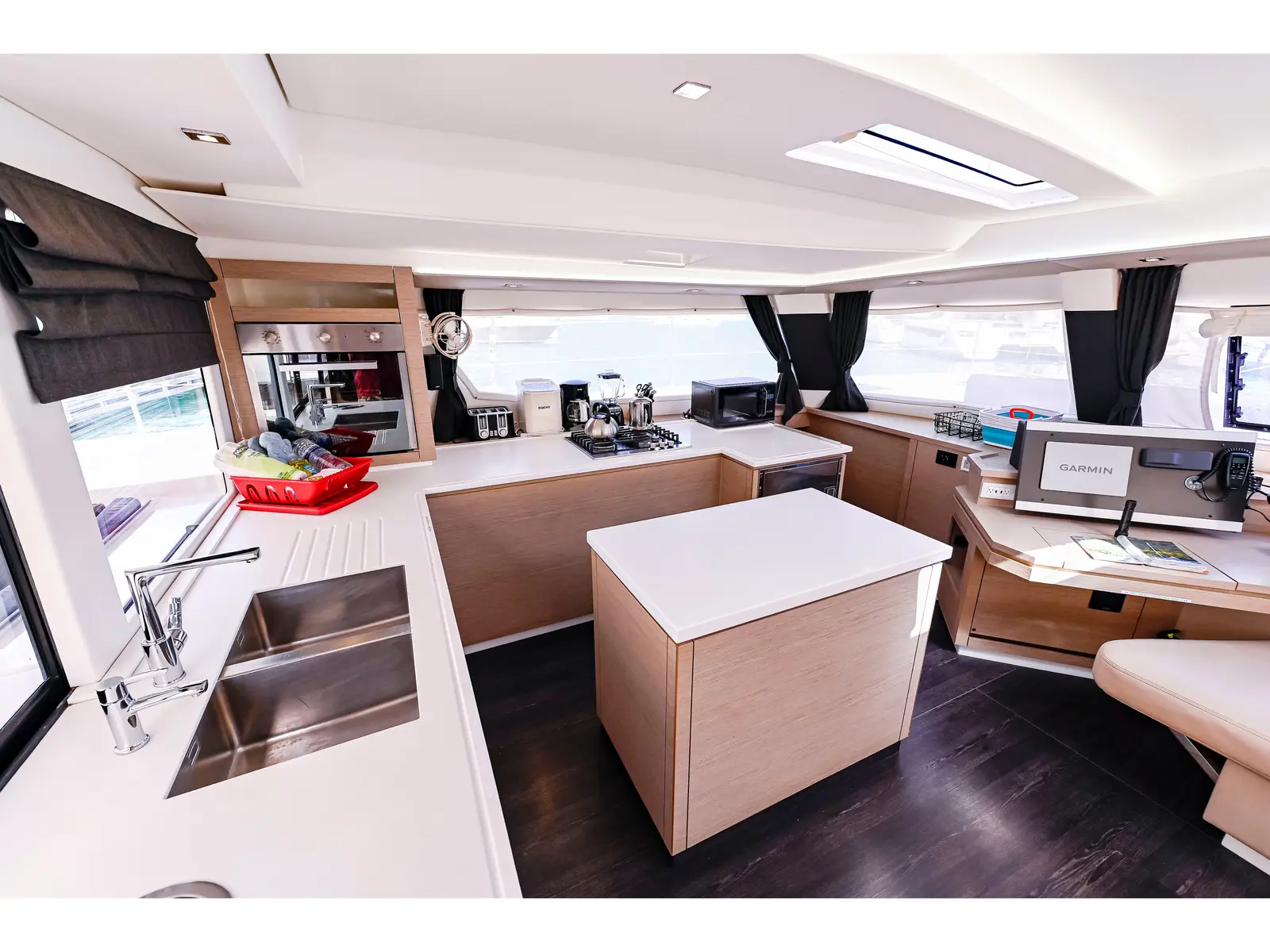 Soleil Rae, Interior image