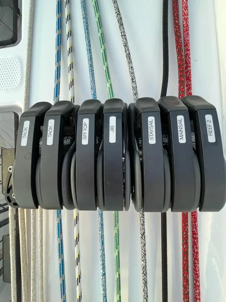 ULTRA FIRST, photograph 17