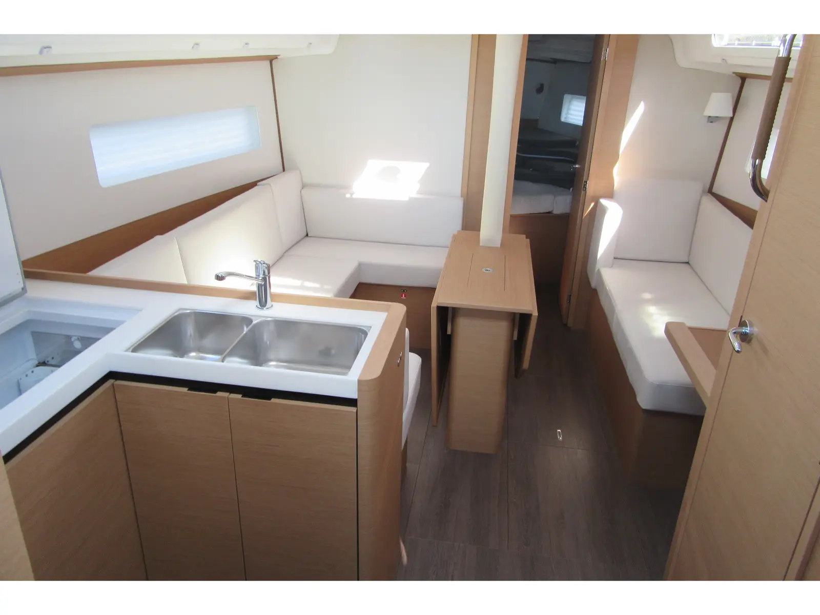Euforica, Interior image