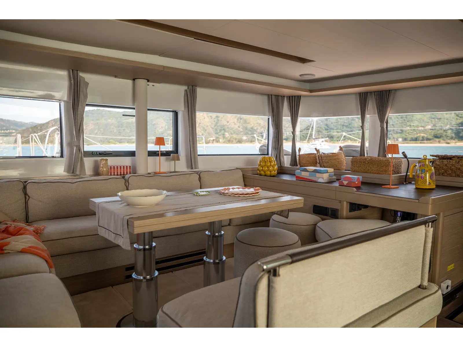 SAILUXE - Clementina, Interior image
