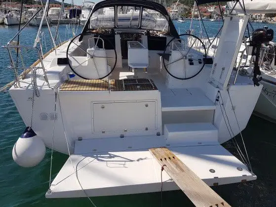 Filicudi, Dufour 460 Grand Large