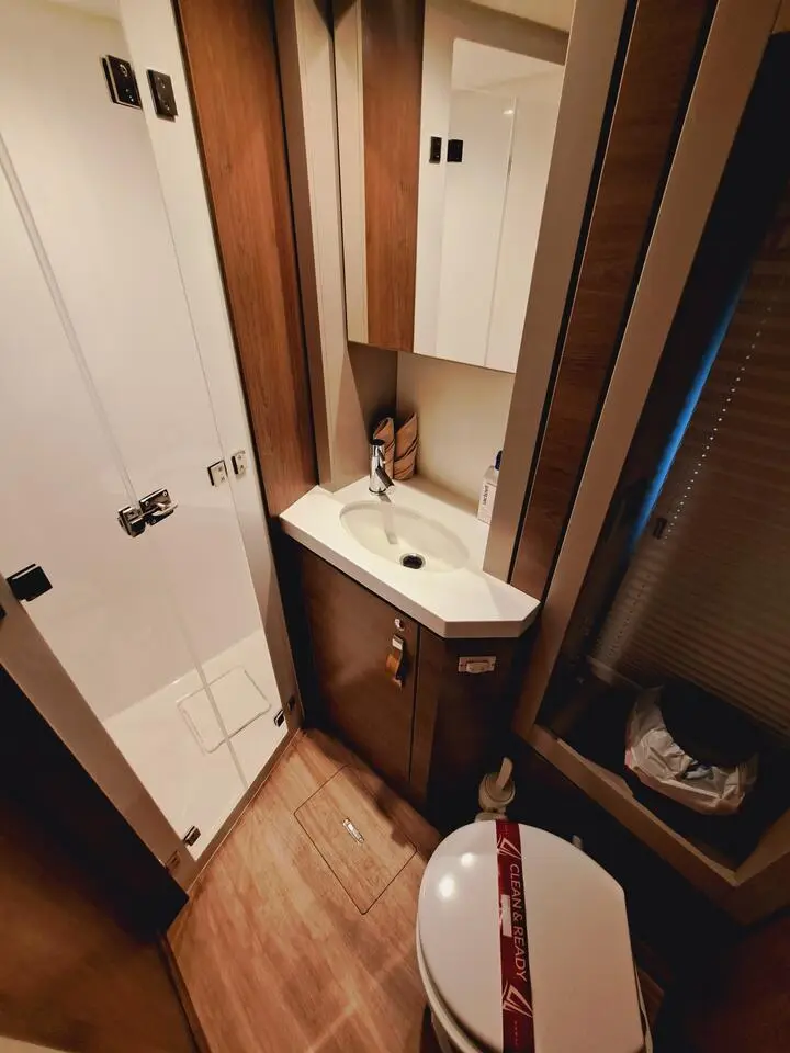 Cancelli del Cielo, WC