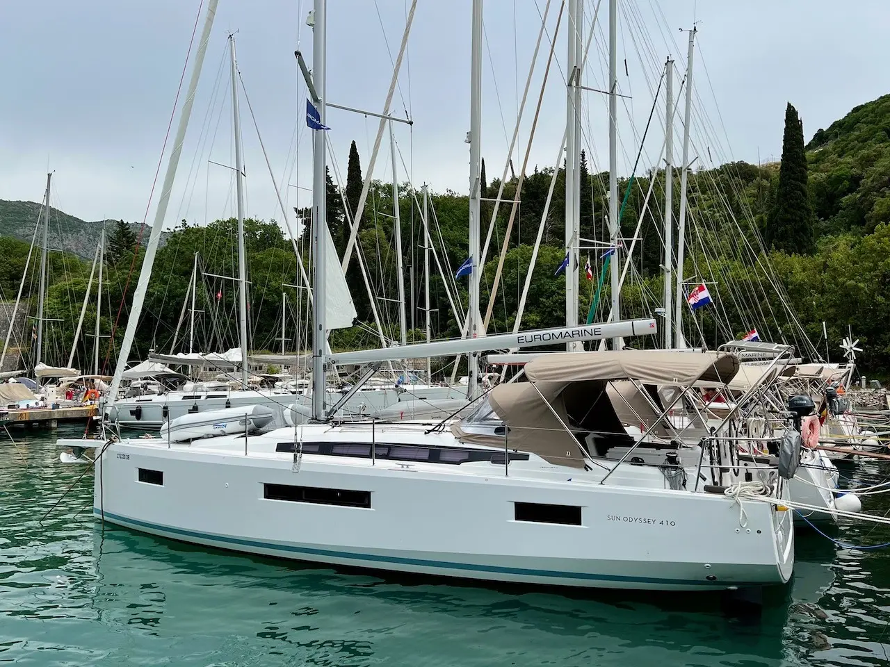 Thalia, Sun Odyssey 410