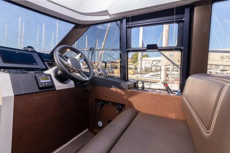 Brigadoon, Prestige 420 Fly