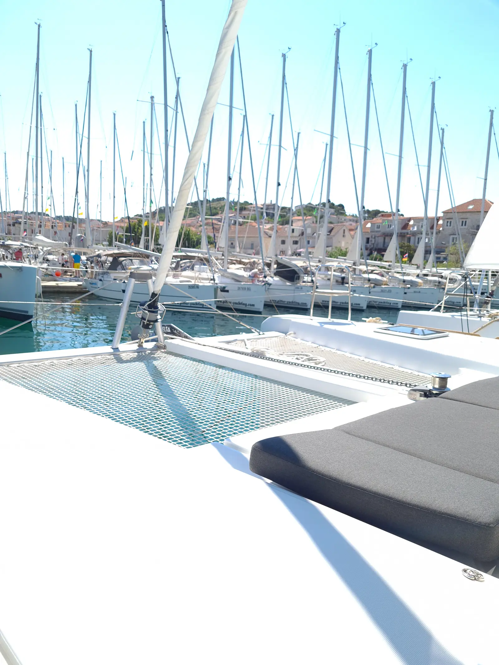 SAILING POINT, photograph 2