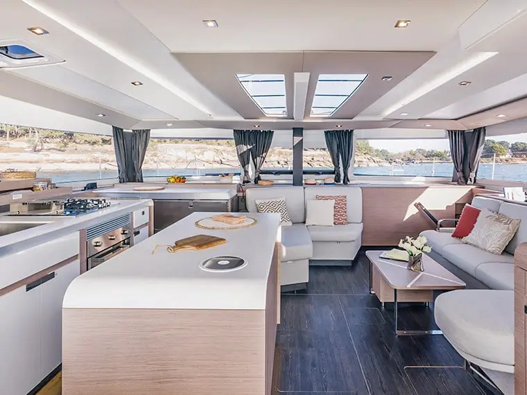 Ocean Eye, Interior image