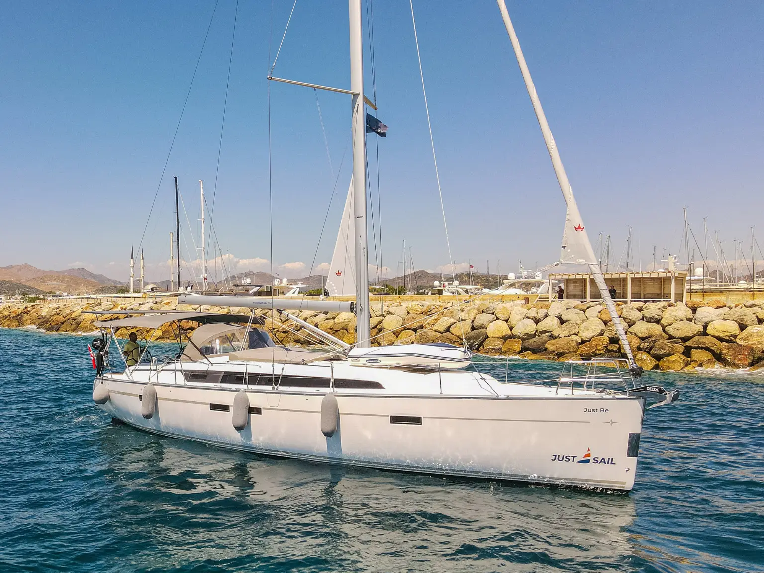 Just Be, Bavaria Cruiser 46