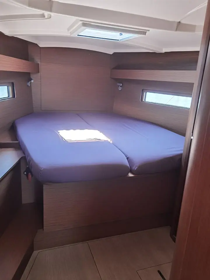 , photograph 7