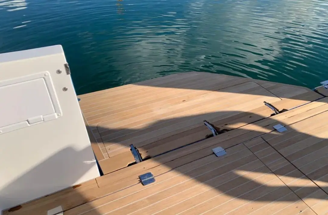 Falcon II, foto 2